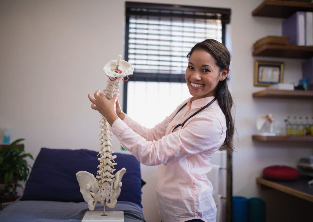 How to Choose a Chiropractor Near You | TIO Chiro