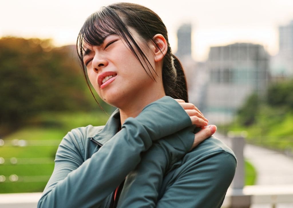 6 Painful Signs You Need Physiotherapy in Petaling Jaya