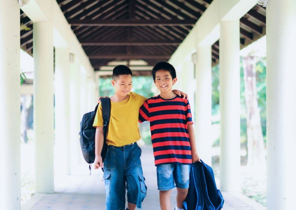 School children carrying heavy bags is partly to blame.